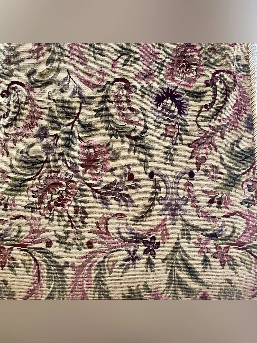 Woven Jacquard Tapestry Two King Pillow Shams 32”X26” Corded Edge Trim